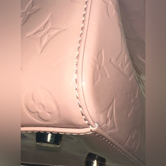 Louis Vuitton Vernis Brea GM  Rose Velours(Like NEW!!) - Picture 13 of 16